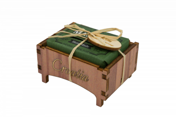 Olive wooden box